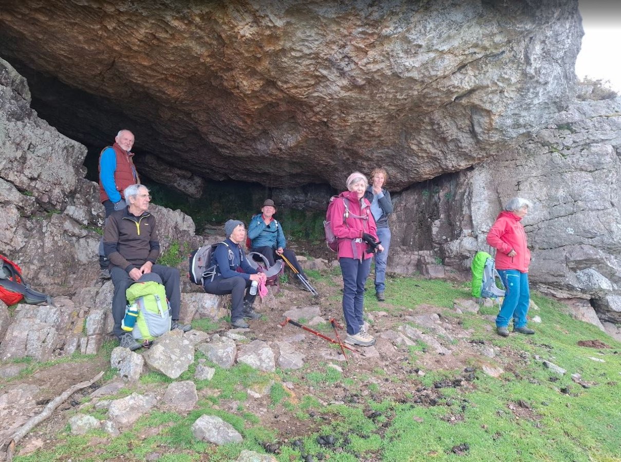 26 mars : Le G2 au Mondarrain depuis Ainhoa